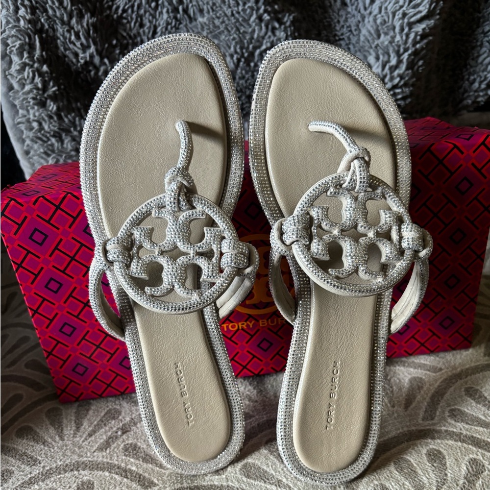 Tory Burch MILLER PAVÉ KNOTTED SANDAL - Stone Gray - New in box Sz 8